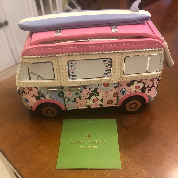 kate spade Handbags - 🆕 Kate Spade 3D van coin purse **sold out**